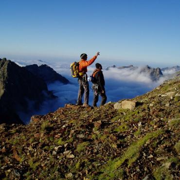 Montagne, Massif de Vignemale, Hautes-Pyrénées, Guides et accompagnateurs randonnées ©Marret David - Guide de haute montagne