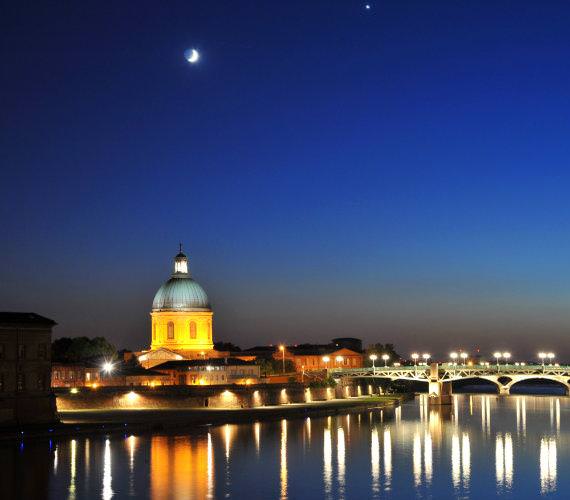 Toulouse by night