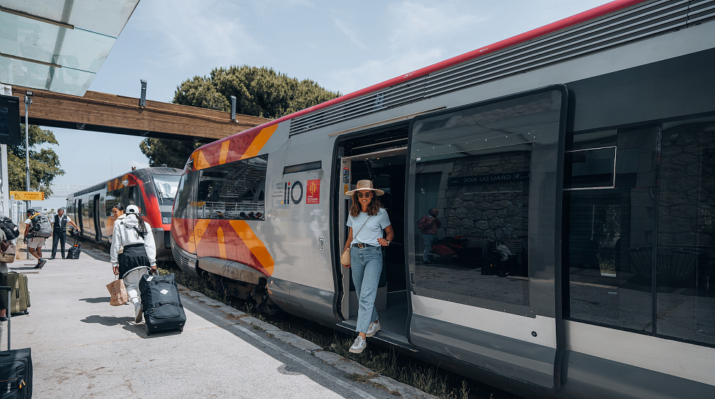 Train, ORT, Quai de la gare de Grau du Roi ©Les Michmich’ en Vadrouille - CRTL Occitanie