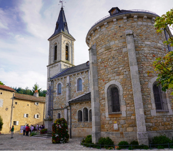 Le Malzieu-Ville - Collegiale Saint Hippolyte ©Jean-Sebastien Caron - OT Margeride en Gevaudan