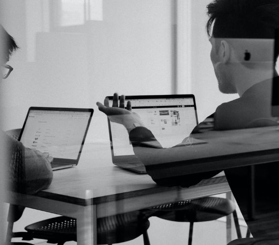 Atelier, formation ©Unsplash - charlesdeluvio