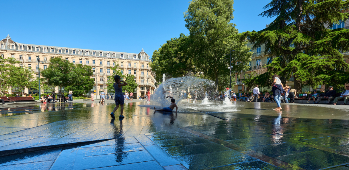 Jeux d'eau au Square Charles de Gaulle ©Dominique VIET - CRTL Occitanie