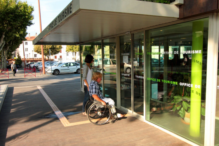 Tourisme & Handicap -Lauragais ©c-deschamps / ADT Aude