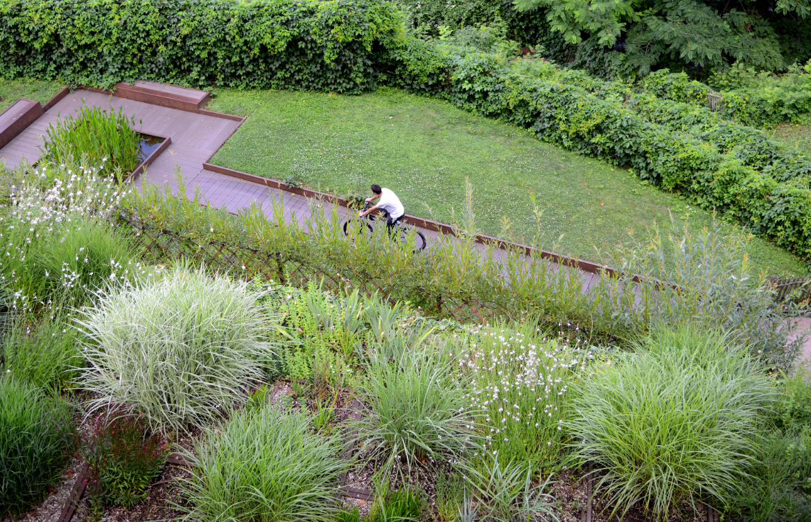 Parcours végétal, jardin à vélo ©Patrice Thebault