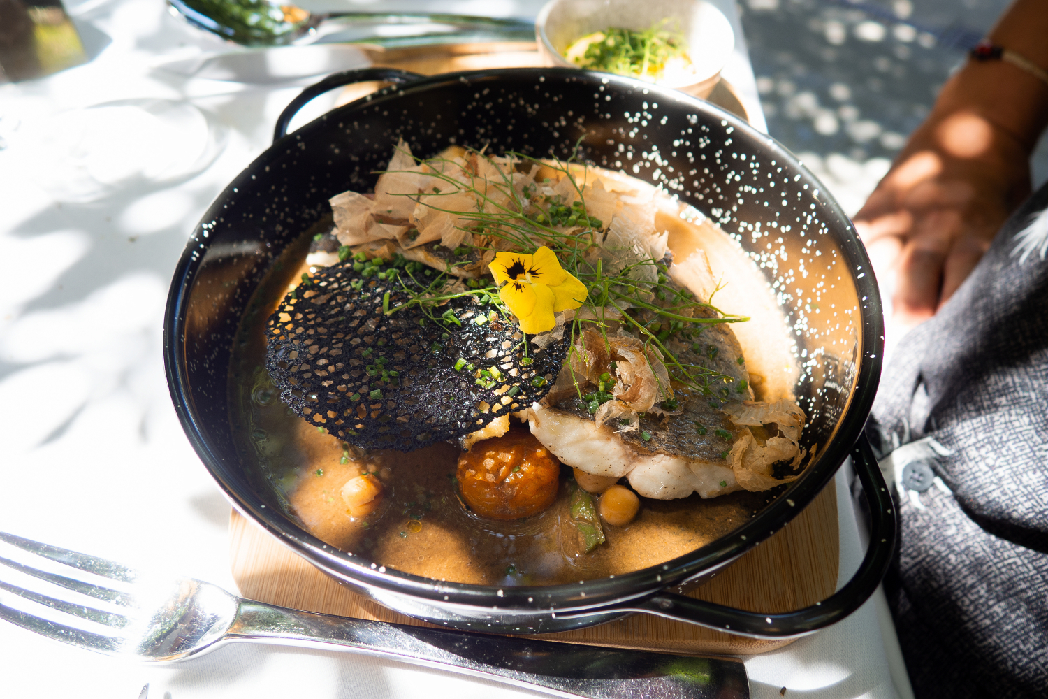 ©Buscandoalsol repas gastronomie