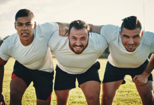 Rugby équipe solidarité sport ©iStock-1223298577©PeopleImages - CRTL Occitanie