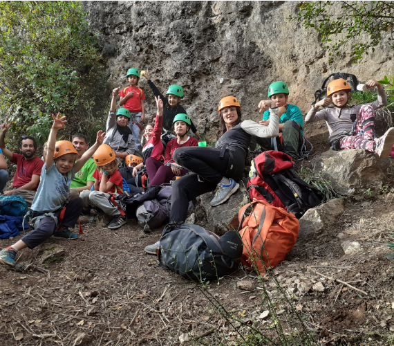 Groupe enfants escalade ©Fonds Occ'Ygène